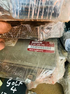 Bmw E34 E32 M30b35 Ecu Computer Box Dme 0261200179