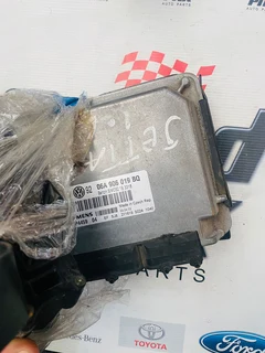 Vw Olf Bora 1.6 Ecu Computer Box 06a906019 Bq 5wp448 03 Benzin Simos2