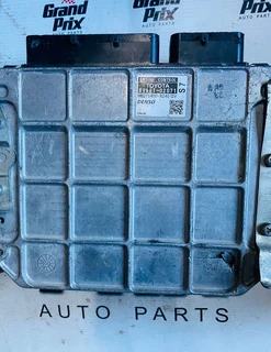 Toyota Corolla Ecu Computer Box 89661-02s71 S7