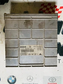 Audi A4 B5 1.8 Ecu Computer Box 0261203928 8d0907557 C