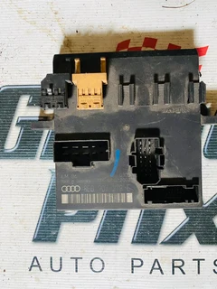 Audi A4 Bcm Body Control Module 8e0907279 E