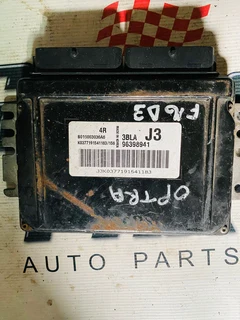 Chevrolet Optra Ecu Computer Box S010003036a6 J3 3bla 96398941