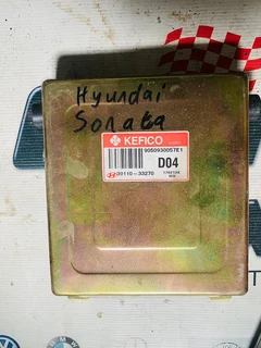 Hyundai Sonata Ecu Computer Box  39110-33270 D04