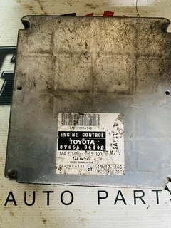 Toyota Camry Ecu Computer Box 89666-06440