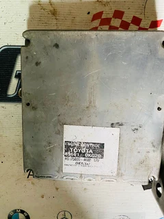 Toyota Hilux 2.5 D4d 2kd Ecu Computer Box 89661-0kg20