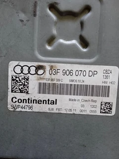 AUDI A1 ECU COMPUTER BOX 5WP44796 03F906070DP SIMOS 10.24 CBZA