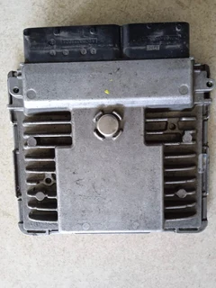 AUDI A1 ECU COMPUTER BOX 5WP44796 03F906070DP SIMOS 10.24 CBZA