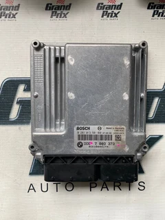 Bmw E90 320d Ecu Computer Box 0281013501 Dde 7803373
