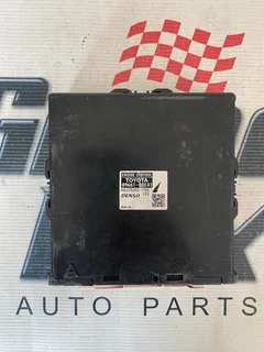 Toyota Yaris Ecu Computer Box 89661-0d41