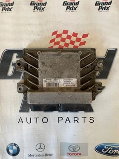 Nissan Np 200 Renault Sandero Ecu Computer Box S110140025 A Ems3132 8200856659