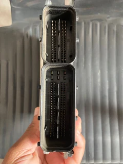 AUDI A4 TFSI ECU COMPUTER B0X 0261S02095 8E0910115A MED9.1