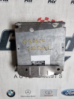 Toyota Hilux  D4d Ecu Computer Box 89661-0k680