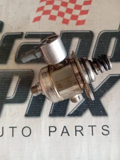 BMW M3 M4 S55B30A HIGH PRESSURE FUEL PUMP 3.0 425HP 0261520255