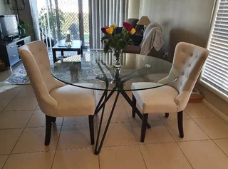  FOR SALE: Windsor Dining Room Chair – Classic Glam Elegance! 晴✨