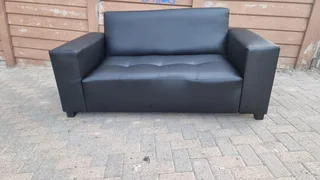 .  ️ Lulu Two Seater Couch – Special at R1800 – Custom Made!