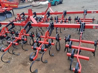 Interrow cultivators available for sale at Mad Farmer SA Middelburg MP.