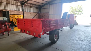 5 ton tipper trailers available for sale at Mad Farmer SA Middelburg MP.