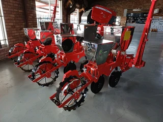 2 and 4 row Planters available for sale at Mad Farmer SA Middelburg MP.