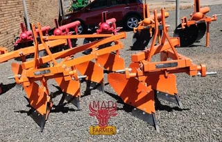 Fieldking mouldboard ploughs available for sale at Mad Farmer SA Middelburg MP.