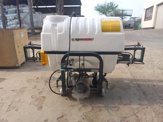 Agromaster 400ltr Boomsprayers available for sale at Mad Farmer SA Middelburg MP.