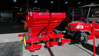 Agromaster 2 row Potato Planters available for sale at Mad Farmer SA Middelburg MP.