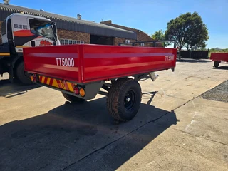 Brand new 5 ton Tipper trailers available for sale at Mad Farmer SA Middelburg MP.