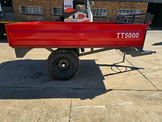 Brand new 5 ton Tipper trailers available for sale at Mad Farmer SA Middelburg MP.