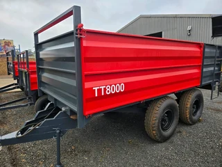 New 8 ton double axle dropsides Tipper Trailers available for sale at Mad Farmer SA Middelburg MP.