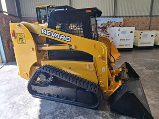 Revaro T-REX 712 tracksteers available for sale at Mad Farmer SA Middelburg MP.