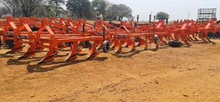 Fieldking Jumbo Mouldboard Ploughs Available For Sale Mad Farmer SA Middelburg MP.