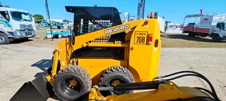 Revaro T-REX 708 Skidsteers available for sale at Mad Farmer SA Middelburg MP.