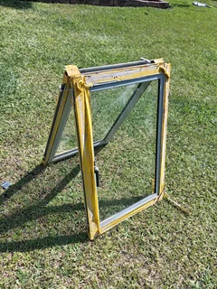 *High-Quality Aluminum Windows with Glazing (Glass) for Sale!*We have two heavy-duty aluminum window