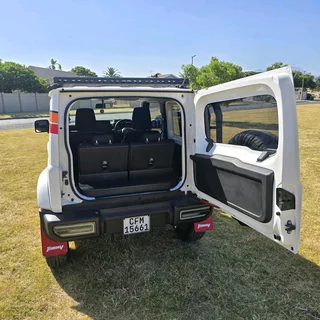 Suzuki jimny 3dr 1.5glx auto
