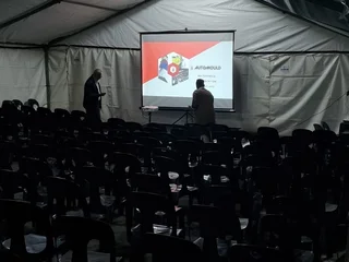 Projector/ Screen hire/ slideshow presentation/ photography/ movie night/ 360