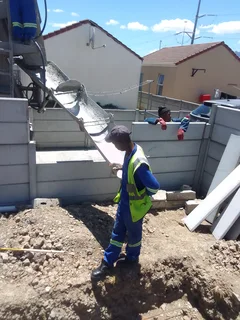 Bricklayer and plaster call me 061 903 5164