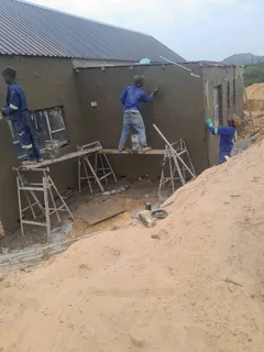 Bricklayer and plaster call me 061 903 5164