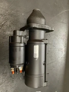 Deutz MAHLE Starter 12v