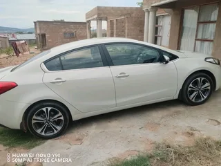 KIA CERATO 2.0 SX