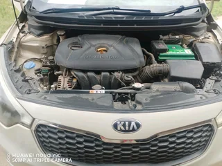 KIA CERATO 2.0 SX