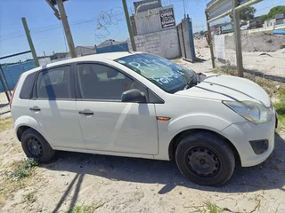 2012 Ford Figo Hatchback