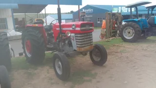 Massey Ferguson 188 Tractor For Sale! Strong machine, ready to work.