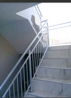 GATES AND BALUSTRADES.