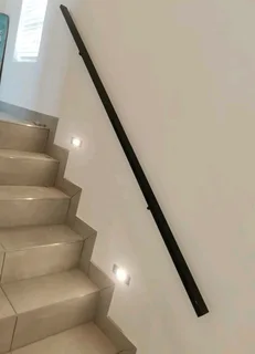 GATES AND BALUSTRADES.