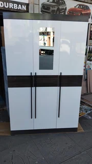 Wardrobes 0610056760