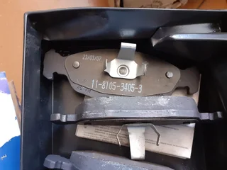 Peugeot 206,306 Front brake pads &#43;27 78 650 0005