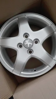 Citroen C2 size 14 alloy rims quality &#43;27 78 650 0005