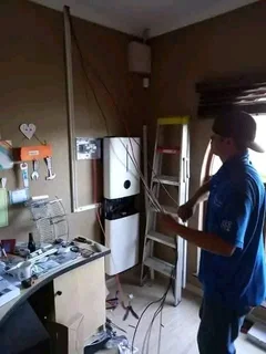 Professional Solar intergrations with inverter and battery setups.