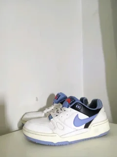 Nike Full Force Low Sneaker