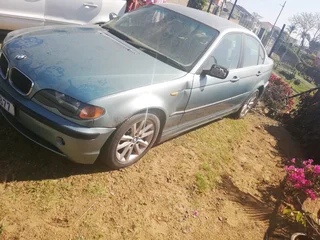 2004 BMW E46 320i Auto stripping complete car for spares