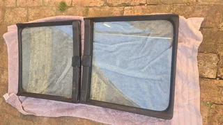 Vw transporter sliding door small window
